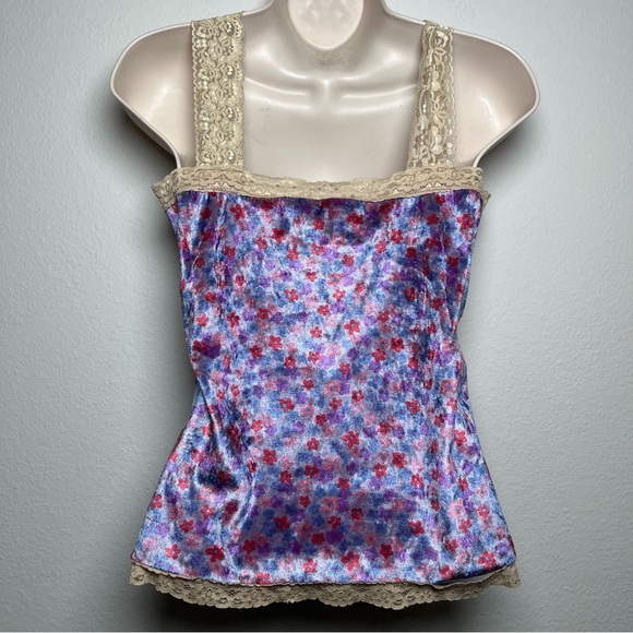Women y2k Cami Top Medium‎ Purple Lace Fairy Ethereal Coquette Dainty Floral - Picture 3 of 9
